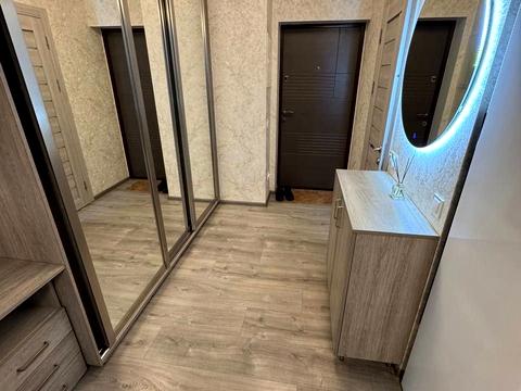 квартира за адресою Любомира Гузара просп. (Космонавта Комарова), 13