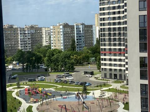 квартира по адресу Олександра Олеся ул., 8/17