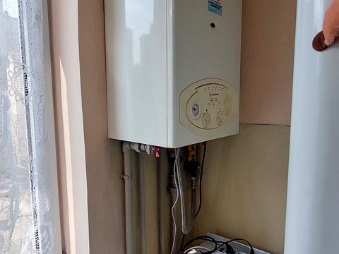 квартира за адресою Тролейбусна вул., 5