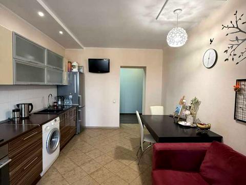 квартира за адресою Соборності вул. (Жовтнева), 40Д