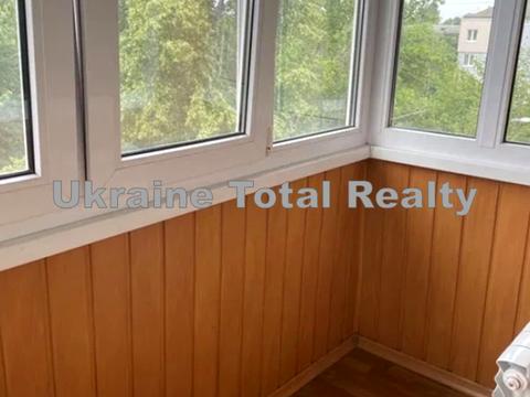 квартира по адресу Строителей ул., 16