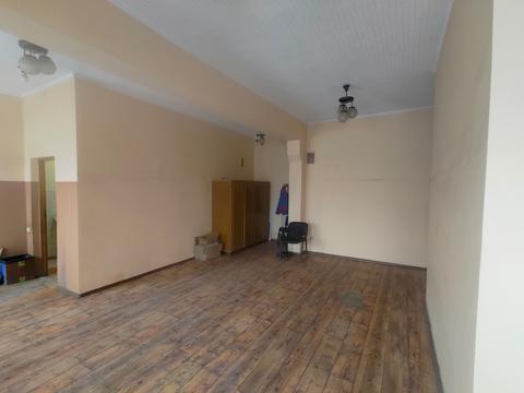 комерційна за адресою Зелена вул., 238