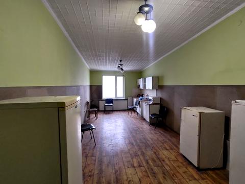 комерційна за адресою Зелена вул., 238