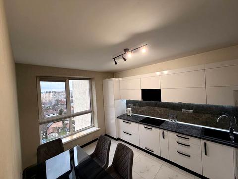 квартира за адресою Володимира Івасюка вул., 84