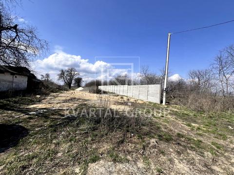 ділянка за адресою Квітнева, 31