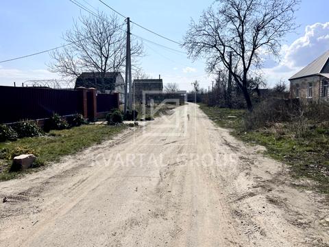 ділянка за адресою Квітнева, 31