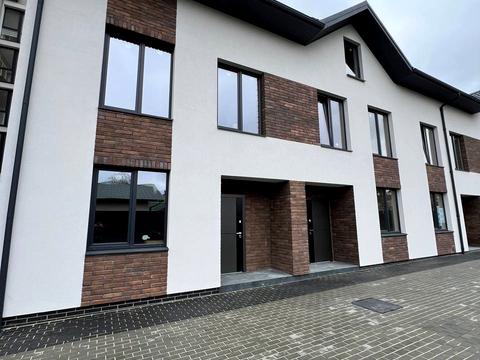 будинок за адресою Центральна вул. (Чапаєва)