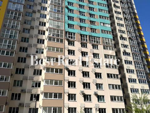 квартира за адресою Академіка Заболотного вул., 15-Г