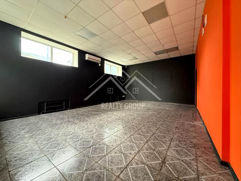 комерційна за адресою Лісового вул., 15