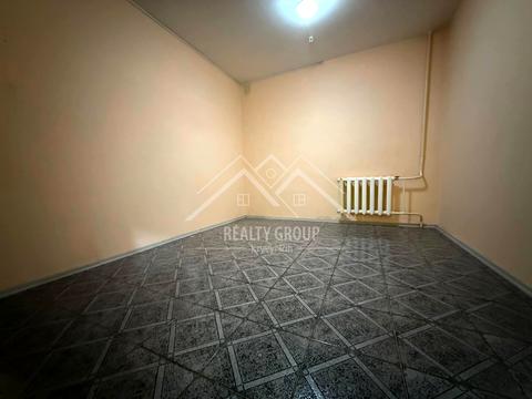 комерційна за адресою Лісового вул., 15