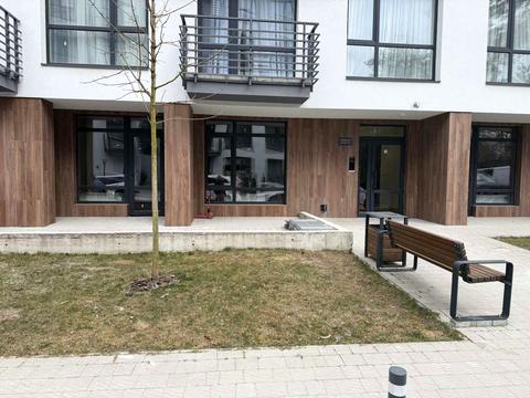 коммерческая по адресу Львовская ул., 92