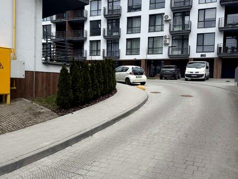 коммерческая по адресу Львовская ул., 92