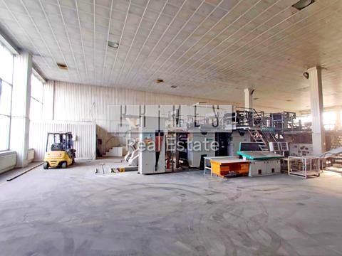 комерційна за адресою Сергія Москаленка вул. (Красовського), 16-Б