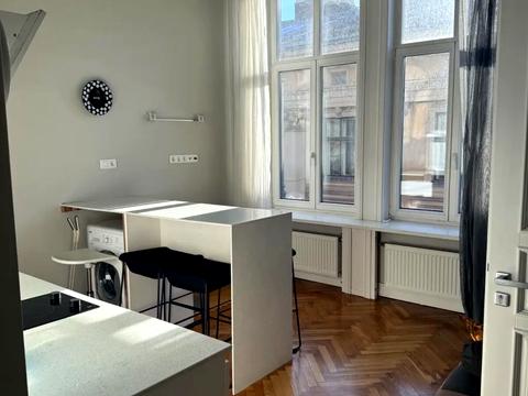 квартира за адресою Миколая Коперника вул., 30