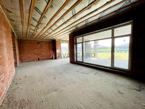 будинок за адресою с. Вишеньки, Садова вул.