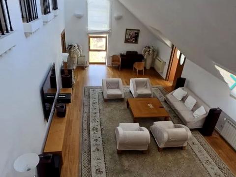 квартира по адресу Староказацкая ул. (Комсомольская), 25