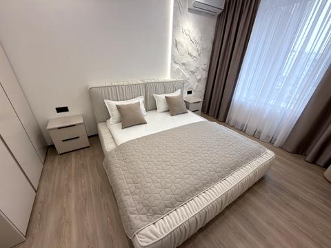 квартира за адресою Приозерна вул., 42