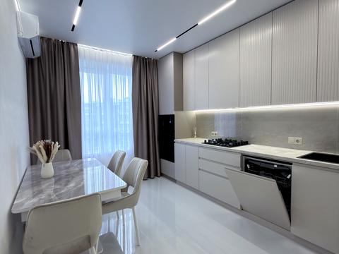 квартира за адресою Приозерна вул., 42