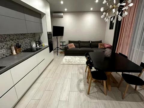 будинок за адресою Виноградна