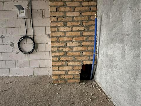 коммерческая по адресу Машинобудівників ул., 16