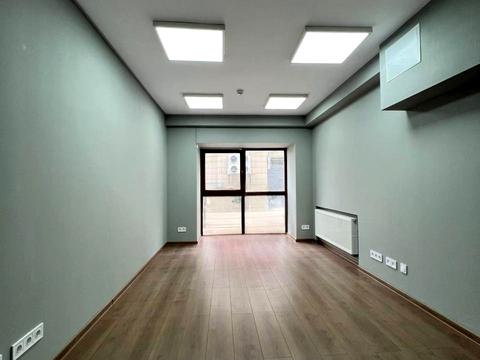 комерційна за адресою Гончарна вул., 11-А