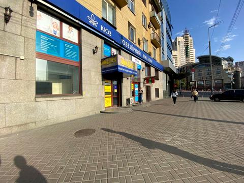 комерційна за адресою Гончарна вул., 11-А