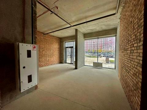 комерційна за адресою Віктора Некрасова вул. (Північно-Сирецька), 8