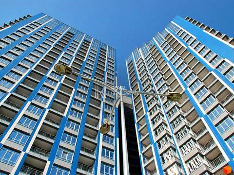 паркомісце за адресою Джона Маккейна вул. (Івана Кудрі), 7