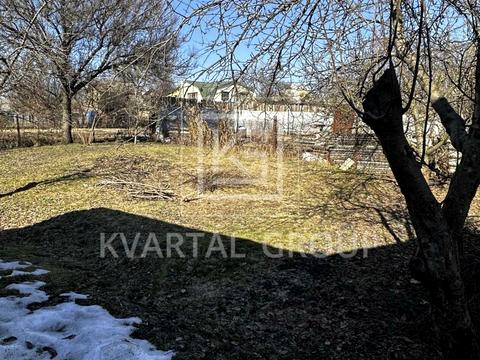ділянка за адресою Садова вул., 12