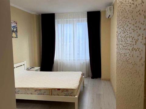 квартира за адресою Академіка Глушкова просп., 9-В