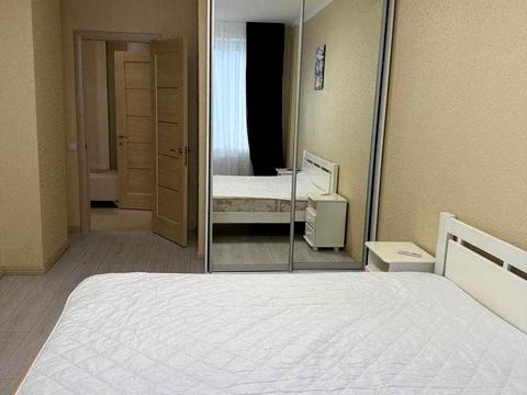 квартира за адресою Академіка Глушкова просп., 9-В