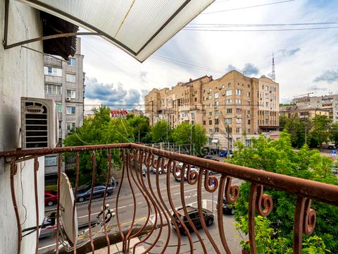 коммерческая по адресу Оболонская ул., 21