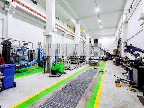 комерційна за адресою Аптечна вул., 32