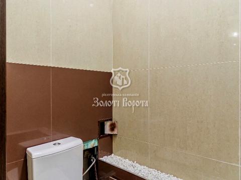 комерційна за адресою Дмитрівська вул., 69