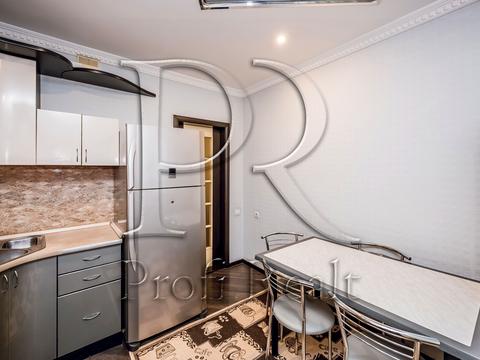 квартира за адресою Академіка Єфремова вул. (Командарма Уборевича), 19-А