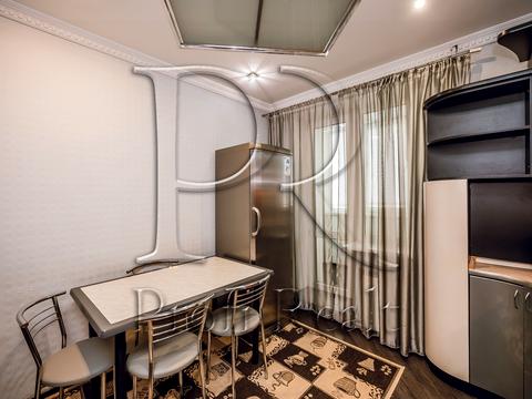 квартира за адресою Академіка Єфремова вул. (Командарма Уборевича), 19-А