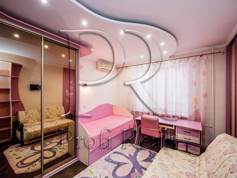 квартира за адресою Академіка Єфремова вул. (Командарма Уборевича), 19-А