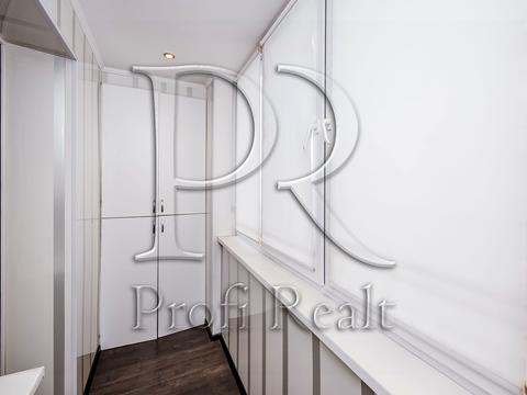 квартира за адресою Академіка Єфремова вул. (Командарма Уборевича), 19-А