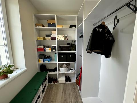 дом по адресу набережная Василия Стефаника ул.