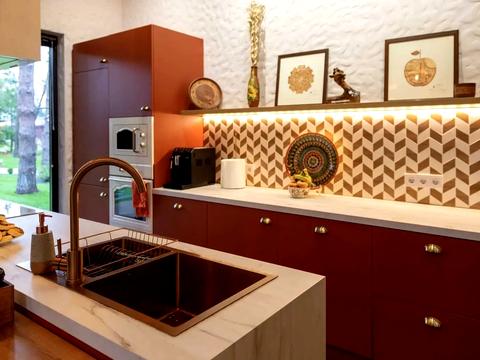 дом по адресу Набережная ул.