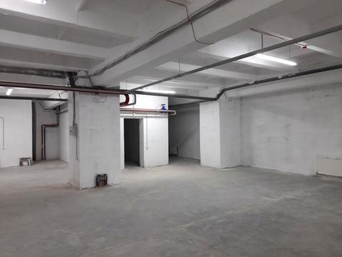 комерційна за адресою Лесі Українки вул., 3