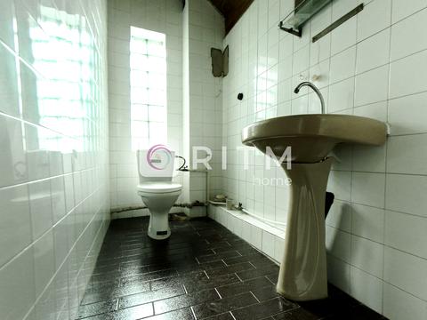 будинок за адресою с. Тарасове, Набережна вул., 23