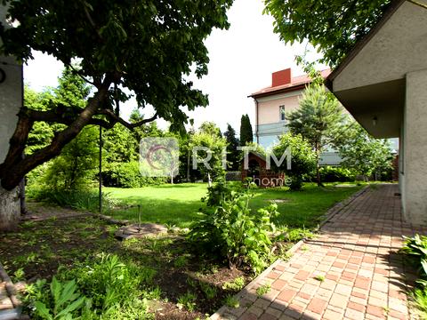 будинок за адресою с. Тарасове, Набережна вул., 23