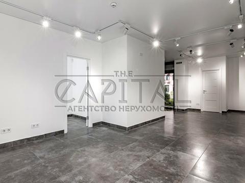 коммерческая по адресу Салютная ул., (Будинок 02301-02303)
