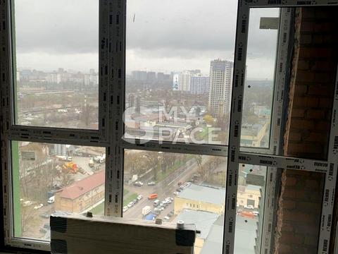 квартира за адресою Причальна вул., 8