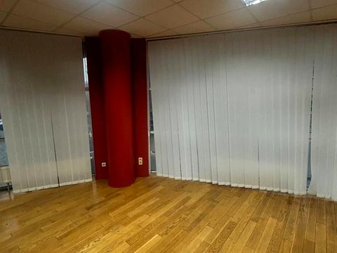 комерційна за адресою Звіринецька вул., 59