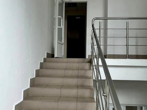 комерційна за адресою Звіринецька вул., 59