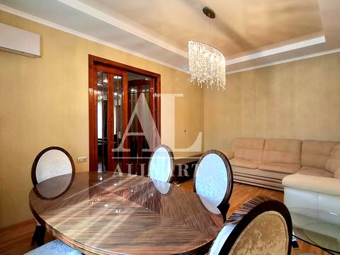 квартира за адресою Велика Васильківська вул. (Червоноармійська), 67/7