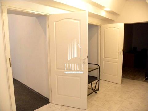 комерційна за адресою Сергія Берегового вул. (Мартиросяна), 16/14