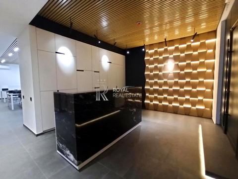 комерційна за адресою Євгена Гуцала пров. (Кутузова), 3